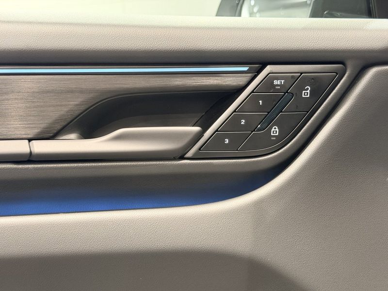 Porsche Macan bild 15