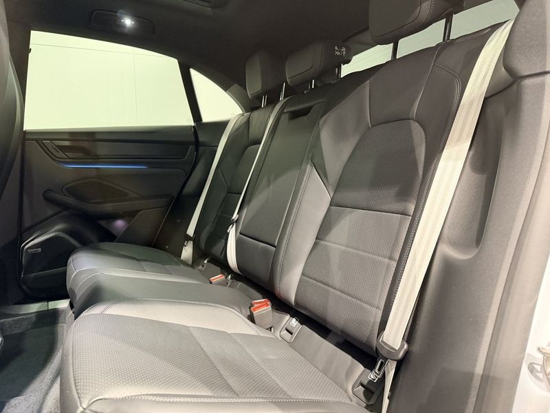 Porsche Macan bild 26