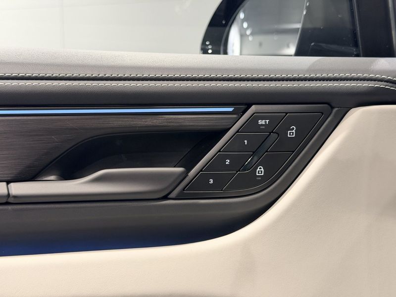 Porsche Macan bild 18