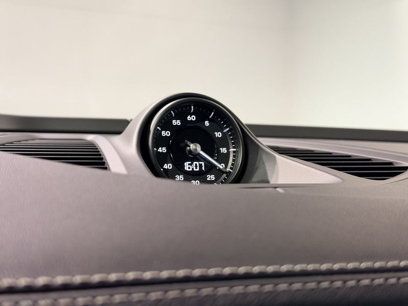 Porsche Macan bild 26