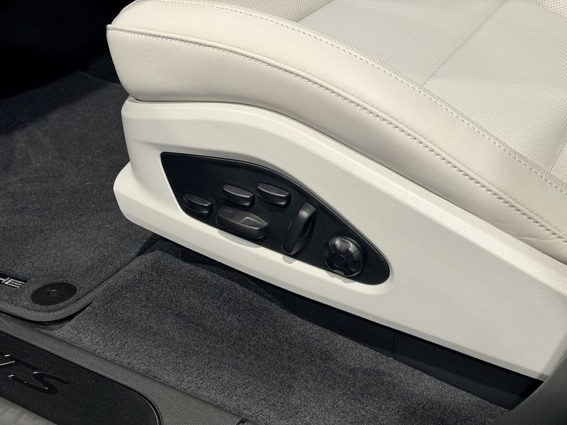Porsche Macan bild 15