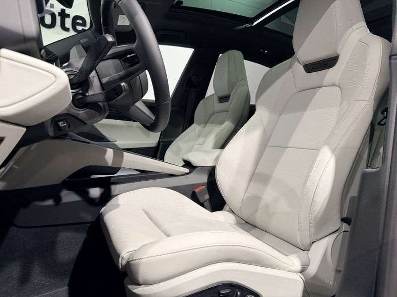 Porsche Macan bild 18