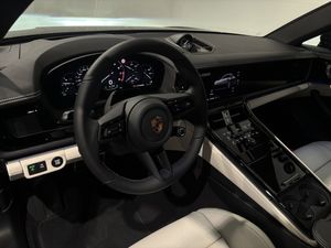 Porsche Panamera bild 13