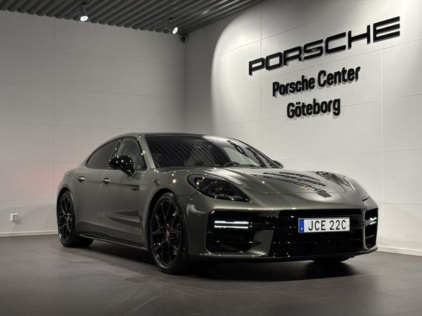 Porsche Panamera 4 E-Hybrid - 2027