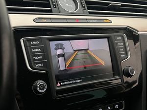 Volkswagen Passat bild 14