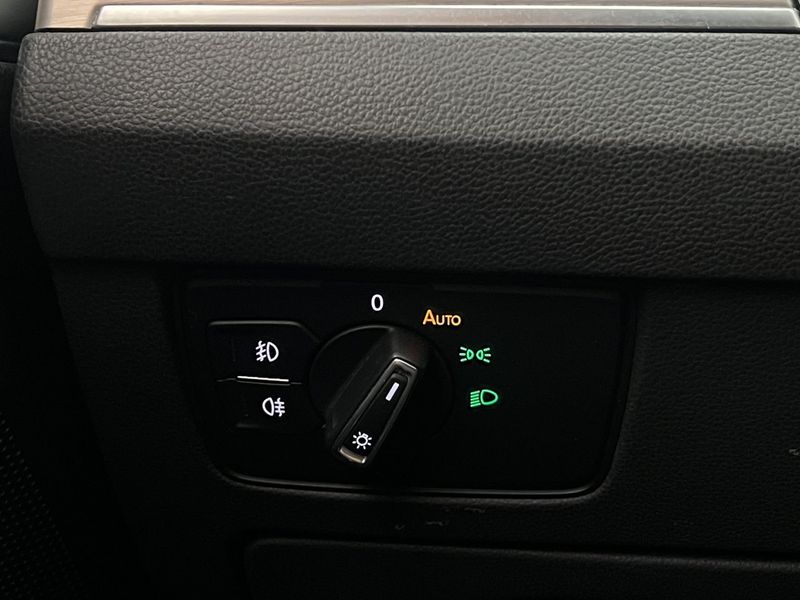 Volkswagen Passat bild 23