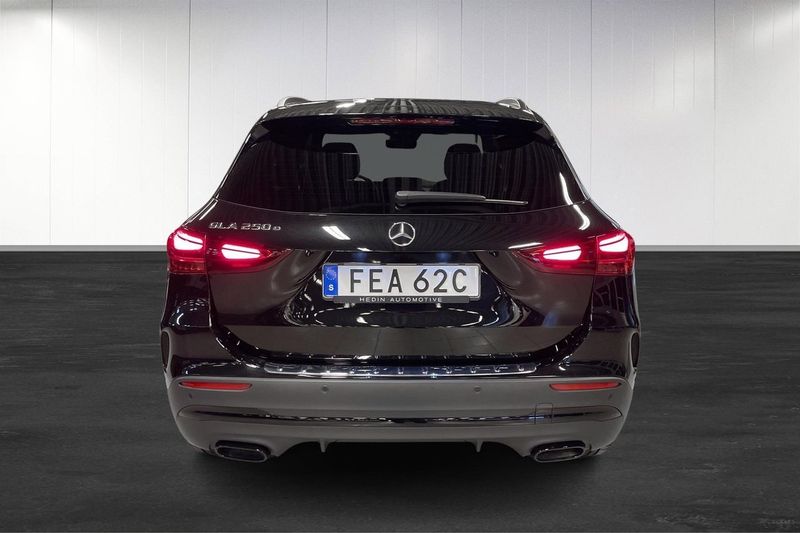 Mercedes GLA250 bild 17