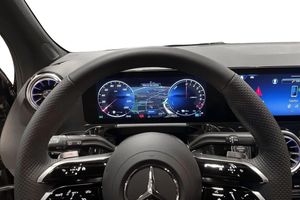 Mercedes GLA250 bild 7