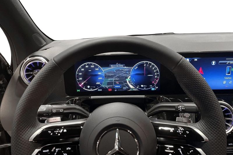 Mercedes GLA250 bild 7