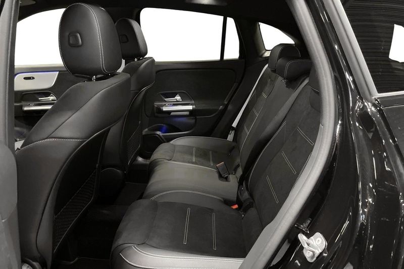 Mercedes GLA250 bild 10