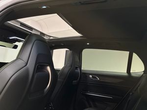 Lynk & Co 01 bild 5