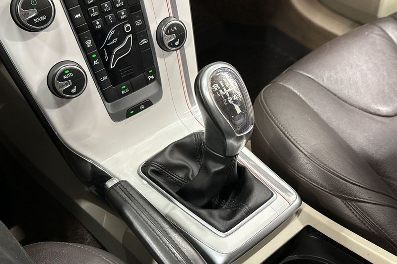Volvo V40 bild 16