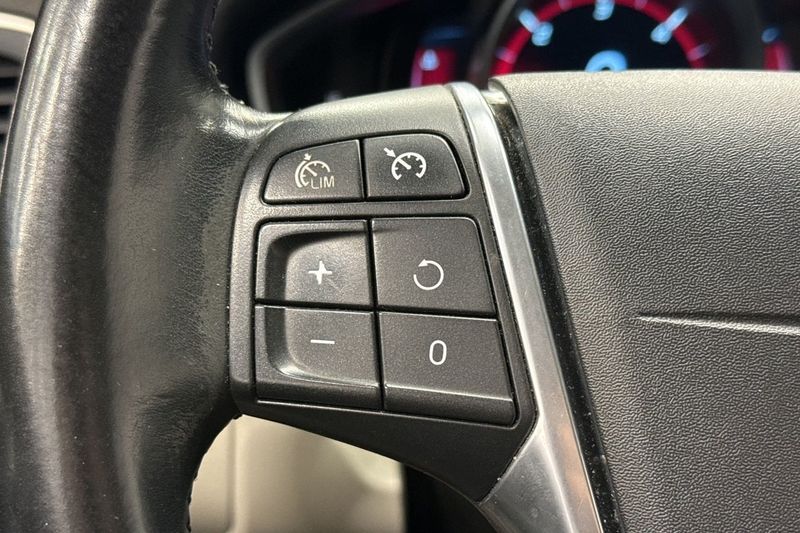 Volvo V40 bild 11