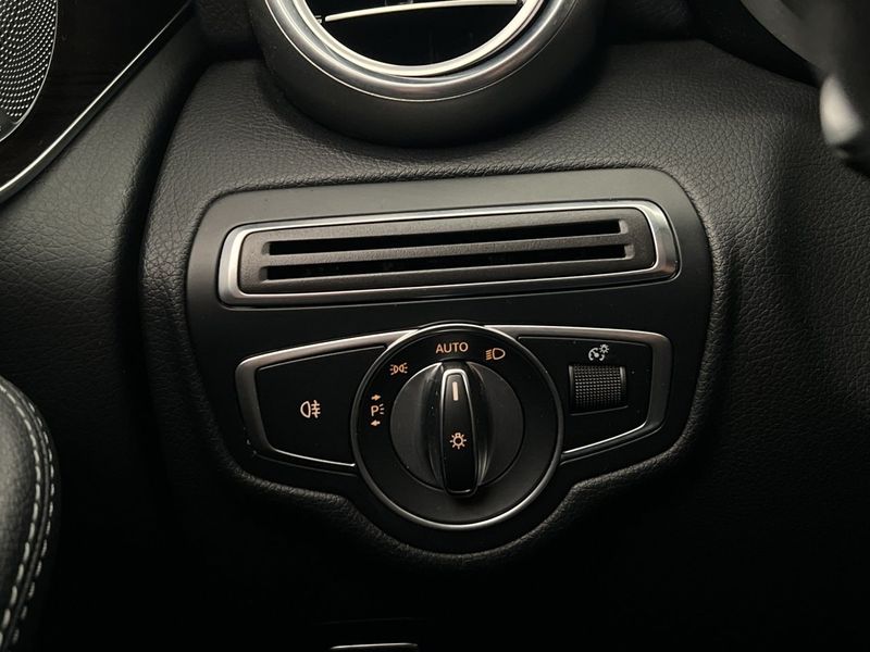 Mercedes GLC350 bild 29