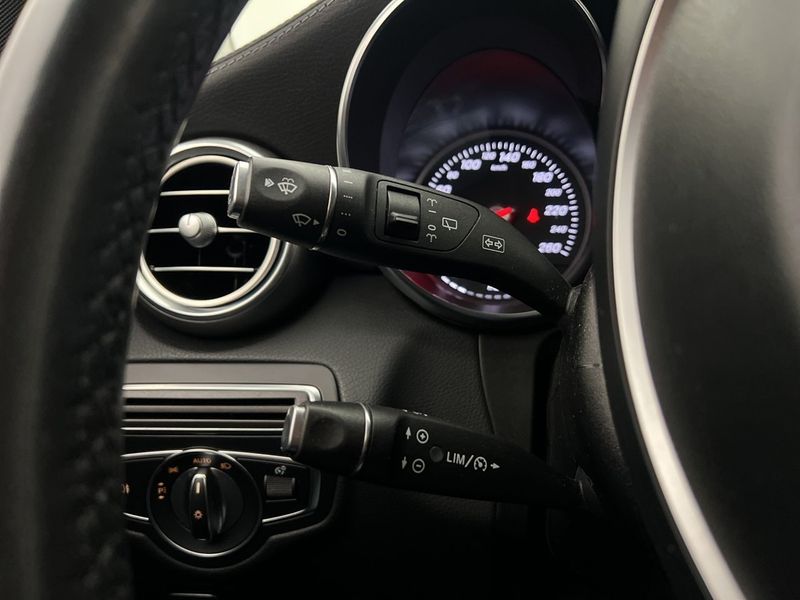 Mercedes GLC350 bild 28