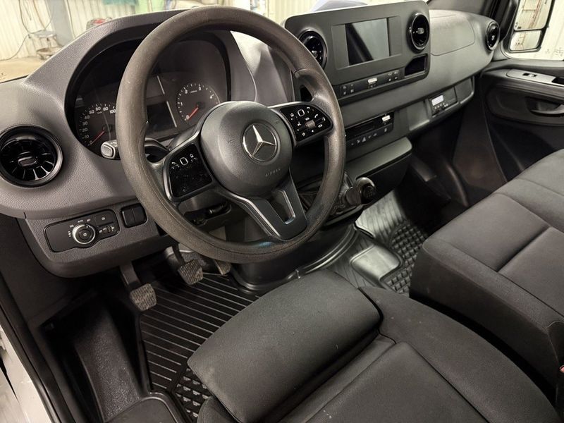 Mercedes Sprinter bild 15