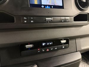 Mercedes Sprinter bild 17
