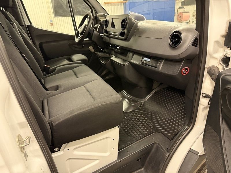 Mercedes Sprinter bild 11