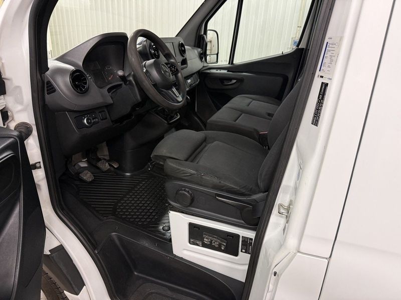 Mercedes Sprinter bild 13