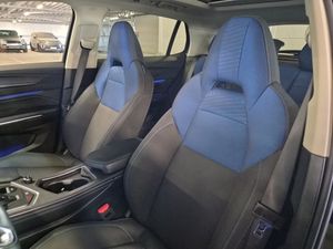 Lynk & Co 01 bild 12