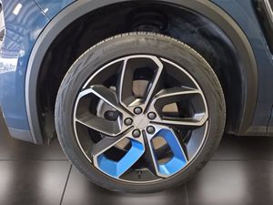 Lynk & Co 01 bild 9