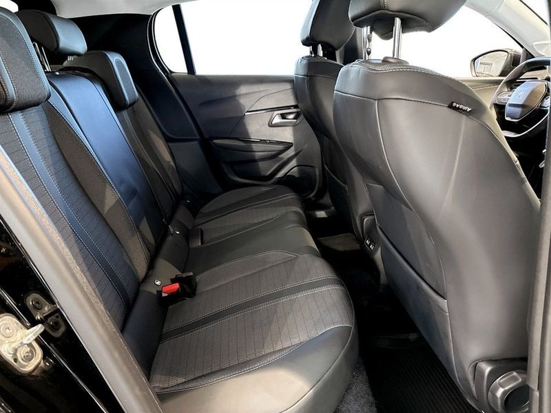 Peugeot e-208 bild 14