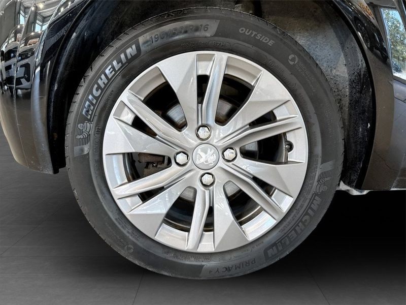 Peugeot e-208 bild 16