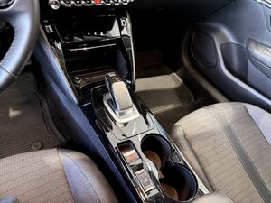 Peugeot e-208 bild 12