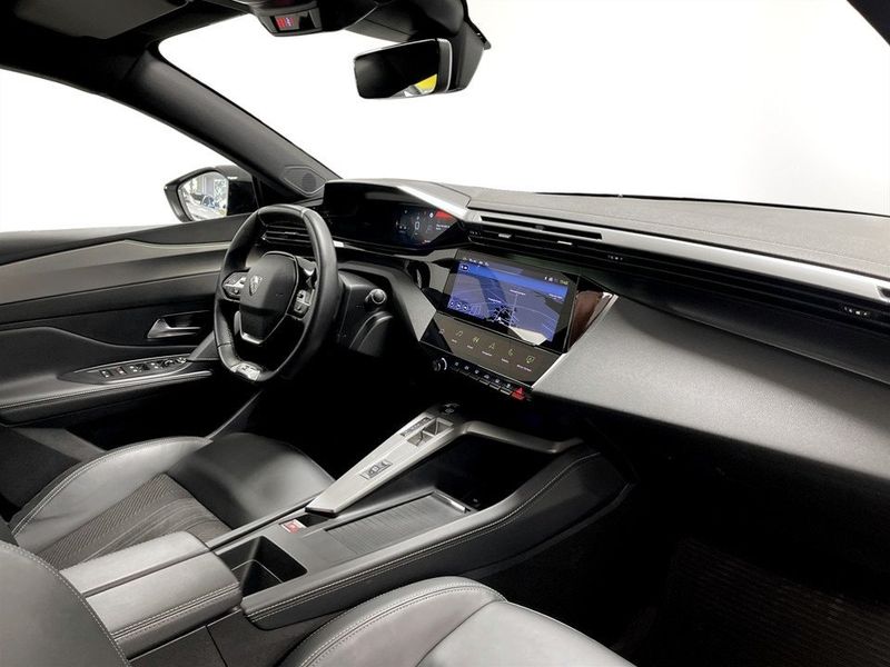 Peugeot 408 bild 11