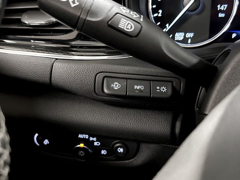 Opel Insignia bild 9
