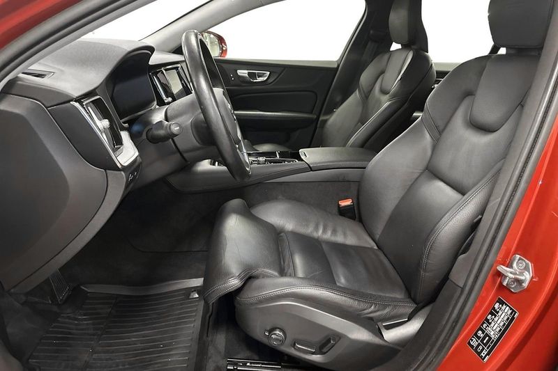 Volvo V60 bild 7