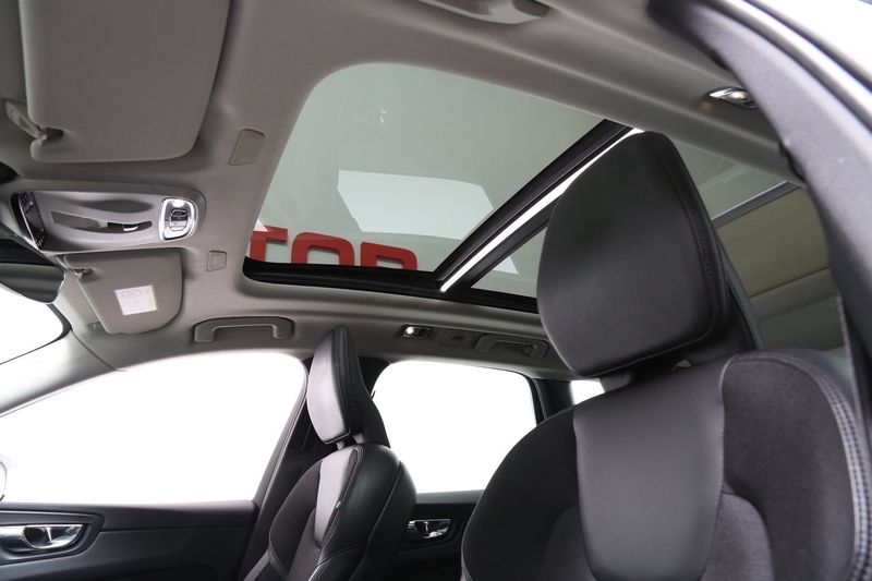 Volvo XC60 bild 8