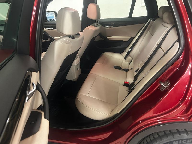 BMW X1 bild 10