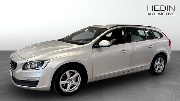Volvo V60 T3 Manuell, 152hk, - 2018