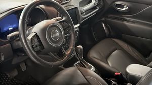 Jeep Renegade bild 9
