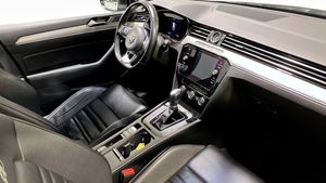 Volkswagen Passat bild 3