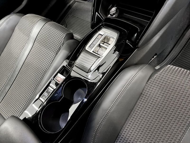 Peugeot e-208 bild 10