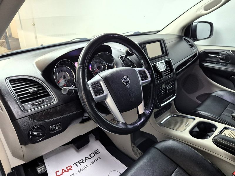 Lancia Voyager bild 14