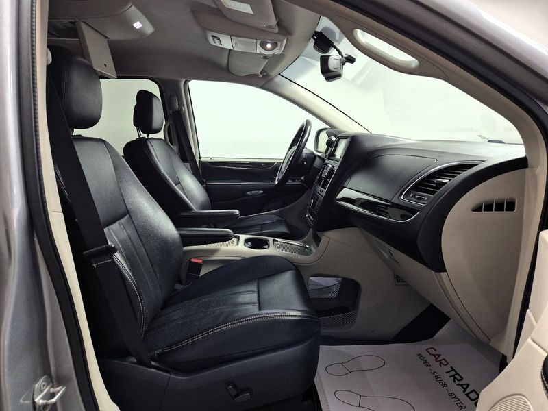 Lancia Voyager bild 23