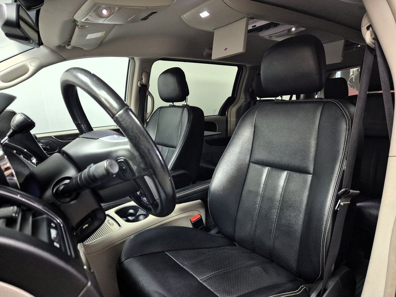 Lancia Voyager bild 9