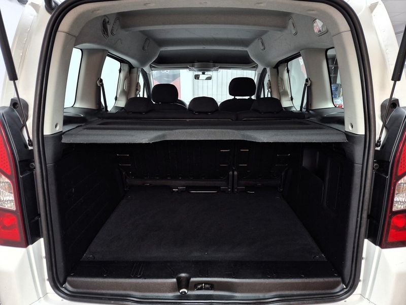 Peugeot Partner Tepee bild 7