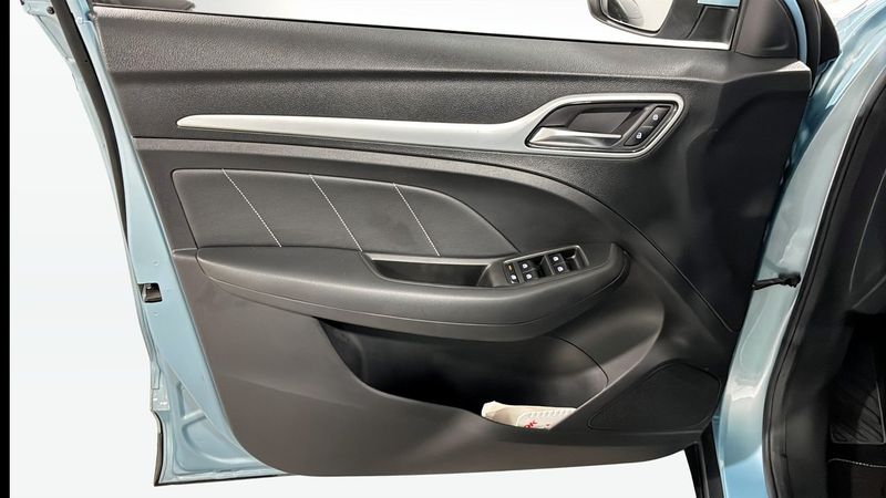MG ZS EV bild 11