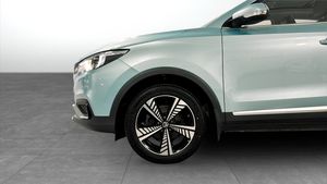 MG ZS EV bild 9