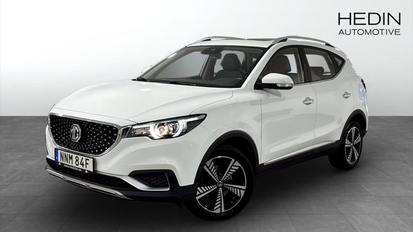 MG ZS EV Luxury 44,5kWh 143hk pano|nav|kamera - 2021