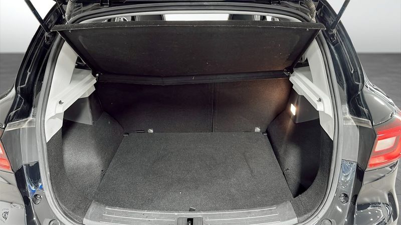 MG ZS EV bild 10