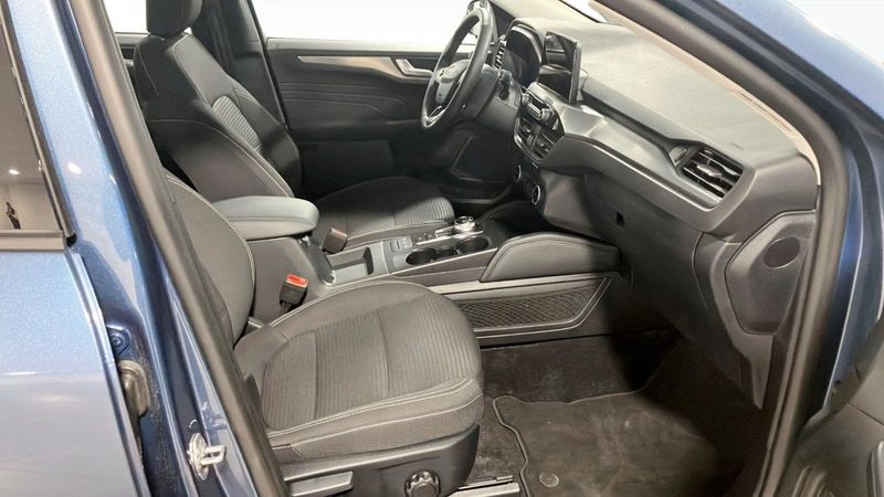 Ford Kuga bild 3