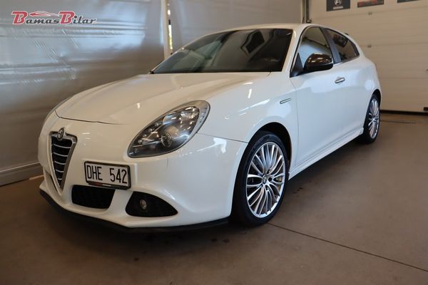 Alfa Romeo Giulietta 1.4 TB 16V MultiAir Manuell, 170hk Distinctive - 2011