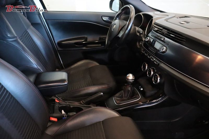 Alfa Romeo Giulietta bild 17