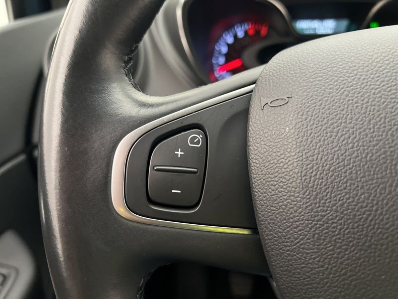Renault Captur bild 25