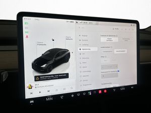 Tesla Model Y bild 31